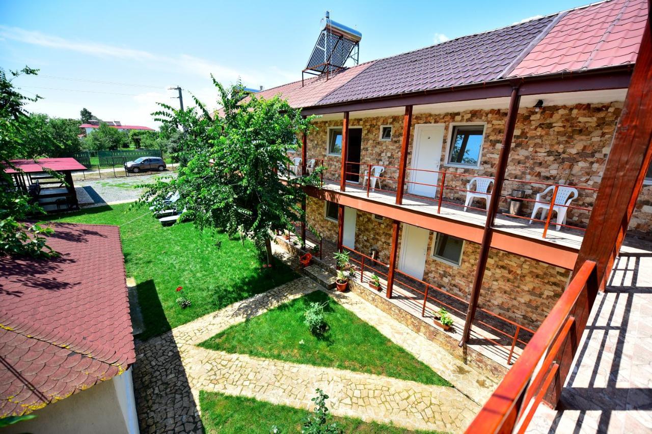 Vila Maya Vama Veche Exterior photo